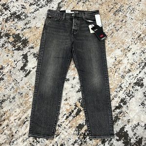 New Levi’s Black Jeans Size 29 - Wedgie High Rise and Tapered Leg. See Photos.